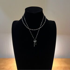 Elegant Silver Bow Pendant Necklace